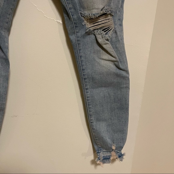 DL1961 Farrow High-Rise Distressed Skinny Jeans - Picture 6 of 12